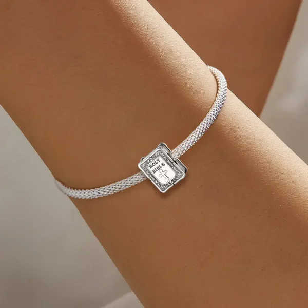 Charm-Anhänger „Holy Bible“ – Charm mit Gravur | Glaubensschmuck für Armbänder & Ketten