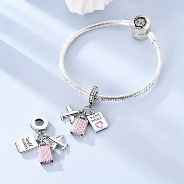Charm-Anhänger „Travel Lover“ – Flugzeug, Koffer & Pass | Reise-Charm für Armbänder & Ketten