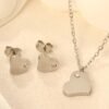 Personalisiertes Herz-Schmuckset – Halskette & Ohrringe mit Gravur, Edelstahl, silberfarben
