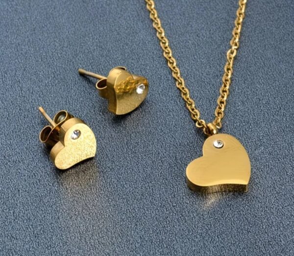 Personalisiertes Herz-Schmuckset – Halskette & Ohrringe mit Gravur, Edelstahl, goldfarben