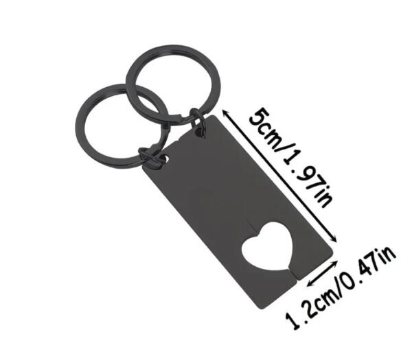Personalisierte Pärchen-Schlüsselanhänger – geteiltes Herz mit Gravur, Edelstahl