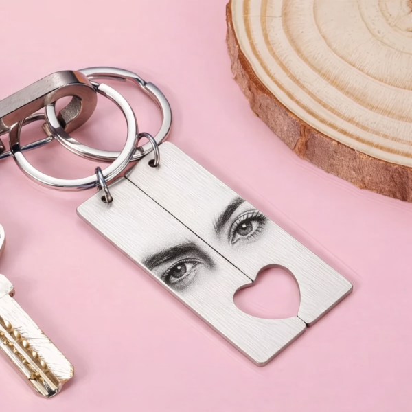 Personalisierte Pärchen-Schlüsselanhänger – geteiltes Herz mit Gravur, Edelstahl